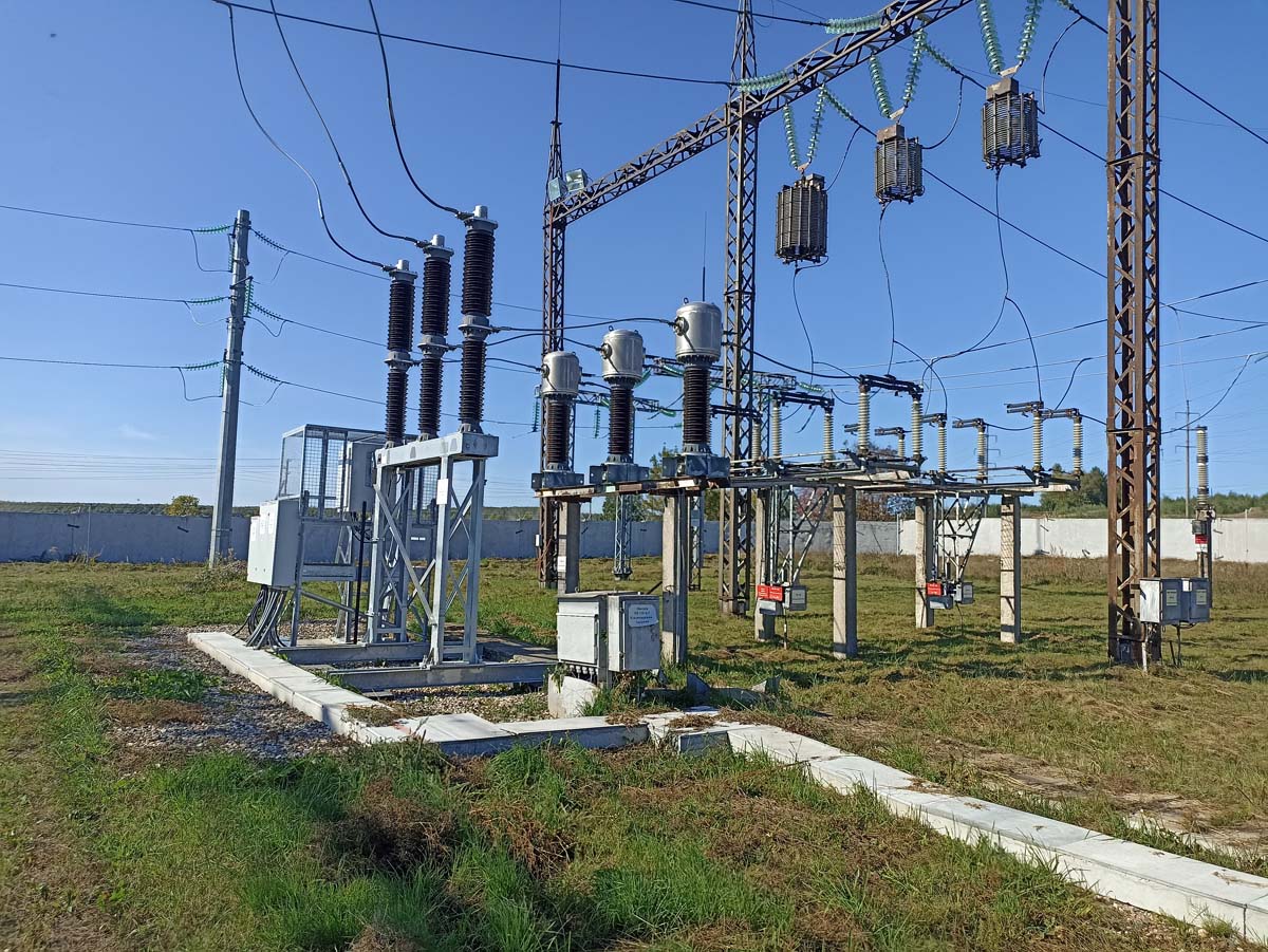 Выключатель и трансформатор тока 110 кВ